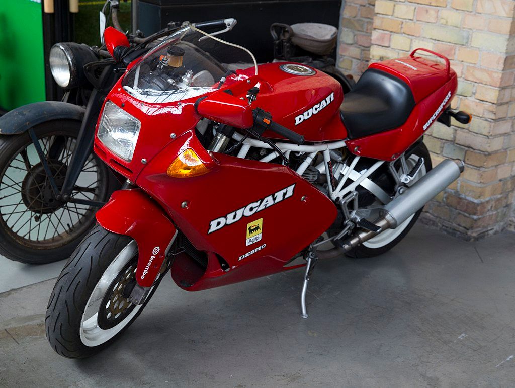 1991-92 Ducati 750 Supersport 