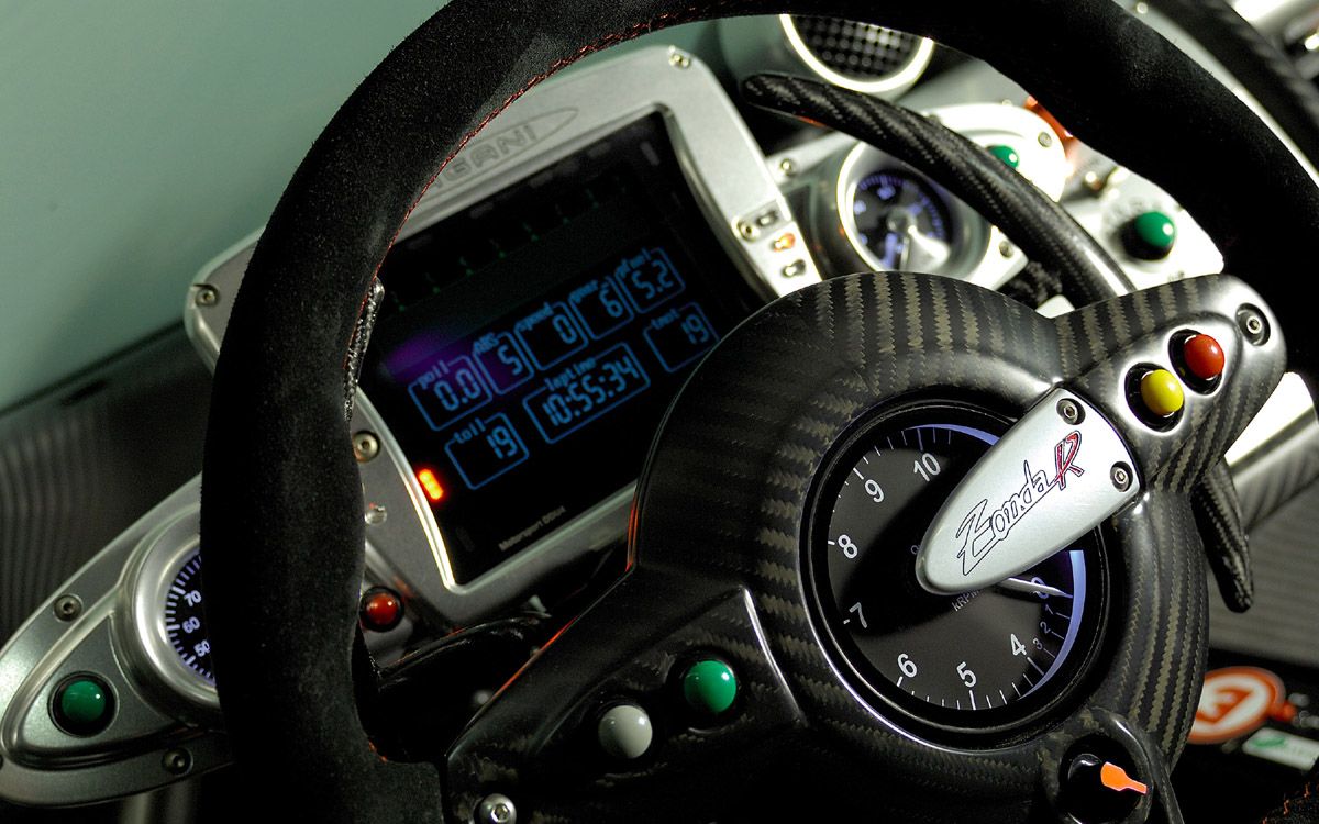 2009 Pagani Zonda R Steering Wheel