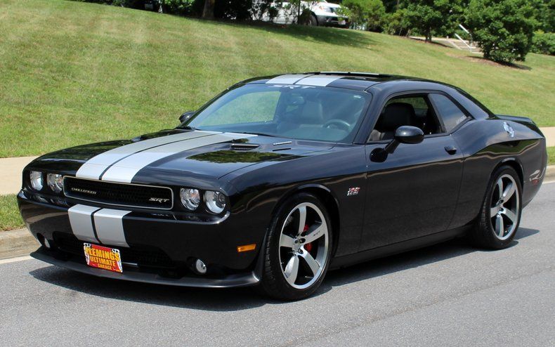Black 2011 Dodge Challenger
