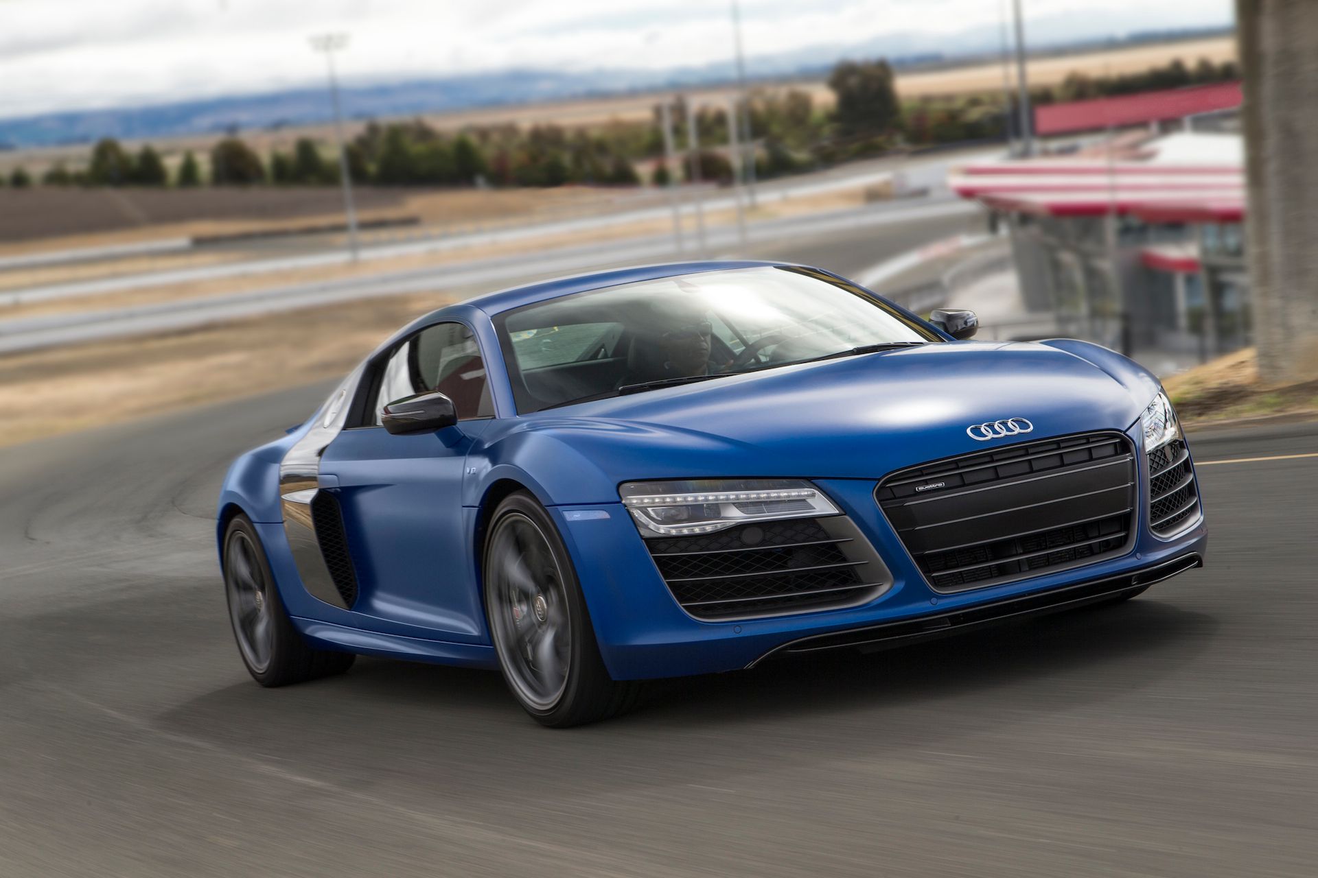 The 2015 Audi R8 on the road