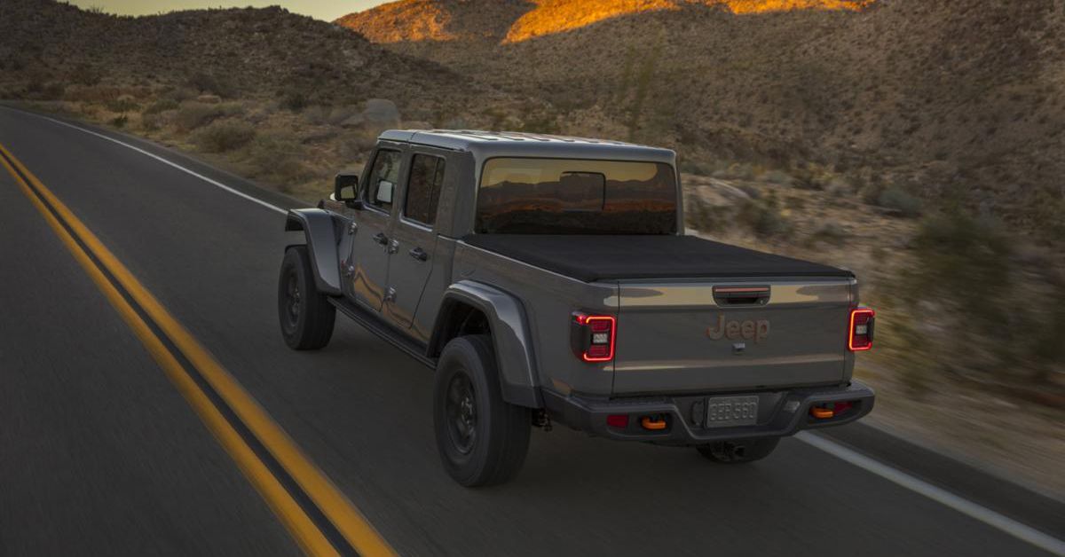 2020-Jeep-Gladiator-Mojave-Pickup-Truck