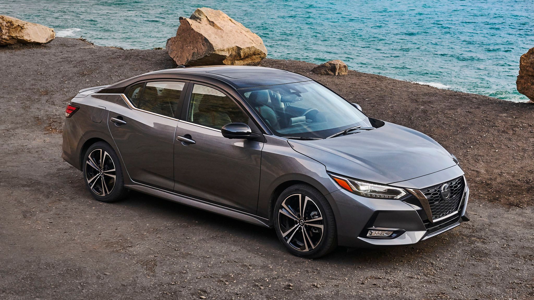 2021 Nissan Sentra)