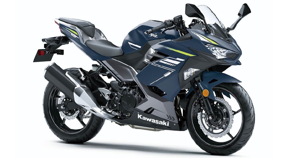 2022-Kawasaki-Ninja-400-blue-metallic-matte