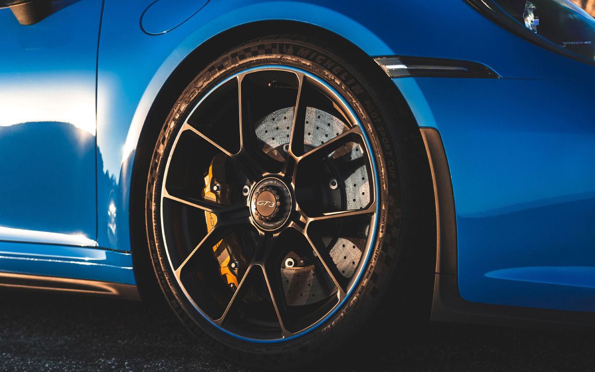 2022 Porsche 911 GT3 Sports Car Tires 