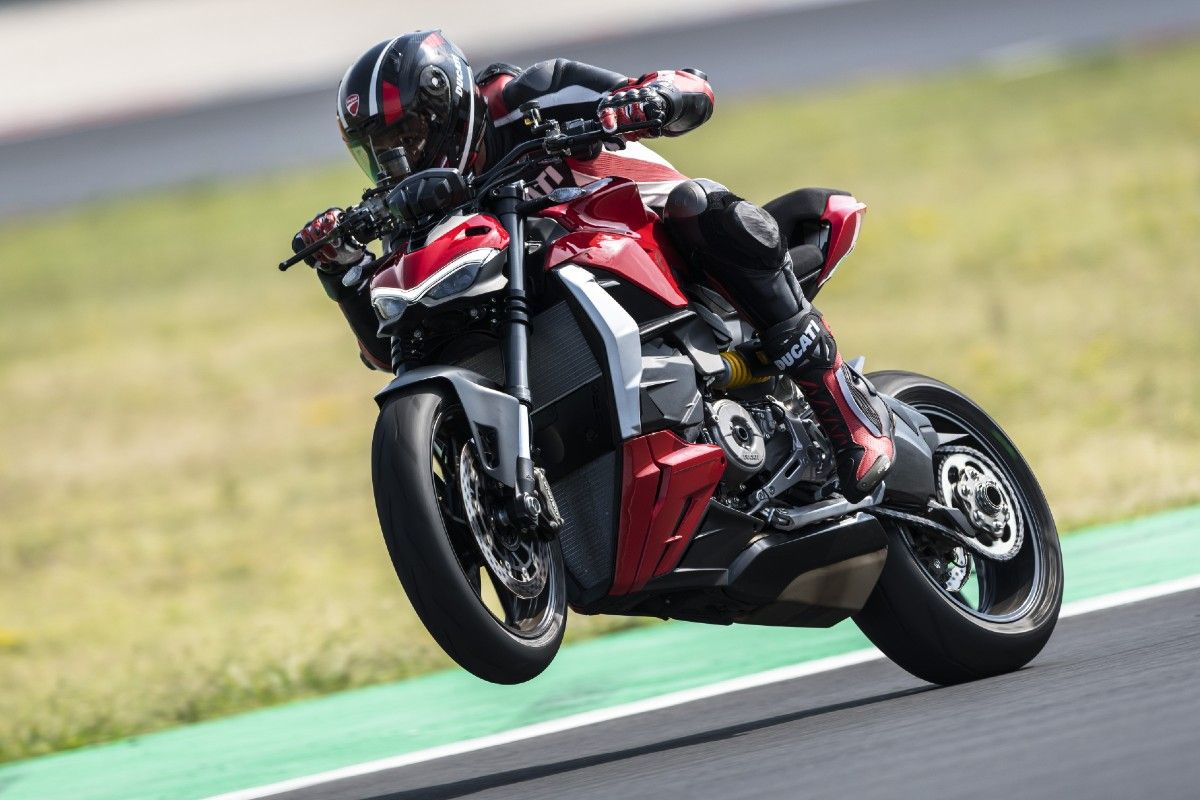 A racer on a 2022 Ducati Streetfighter V2. 