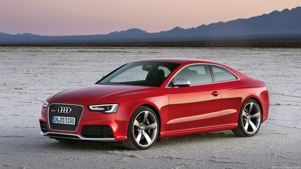 Audi-RS5-RED