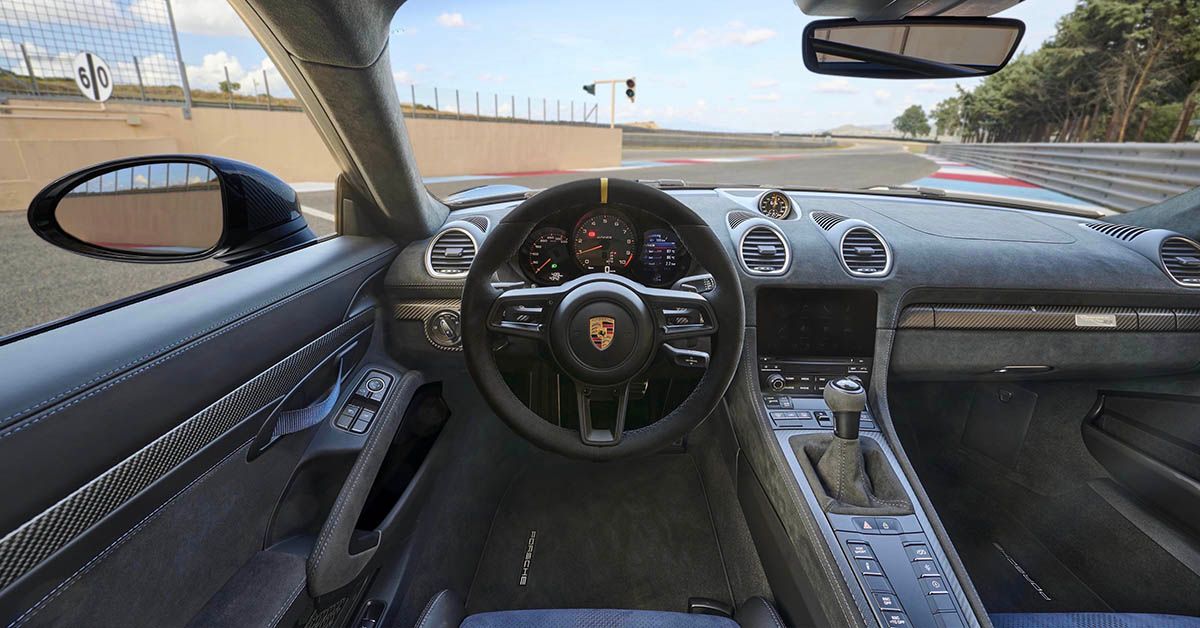 Porsche 718 Cayman GT4 RS Interior