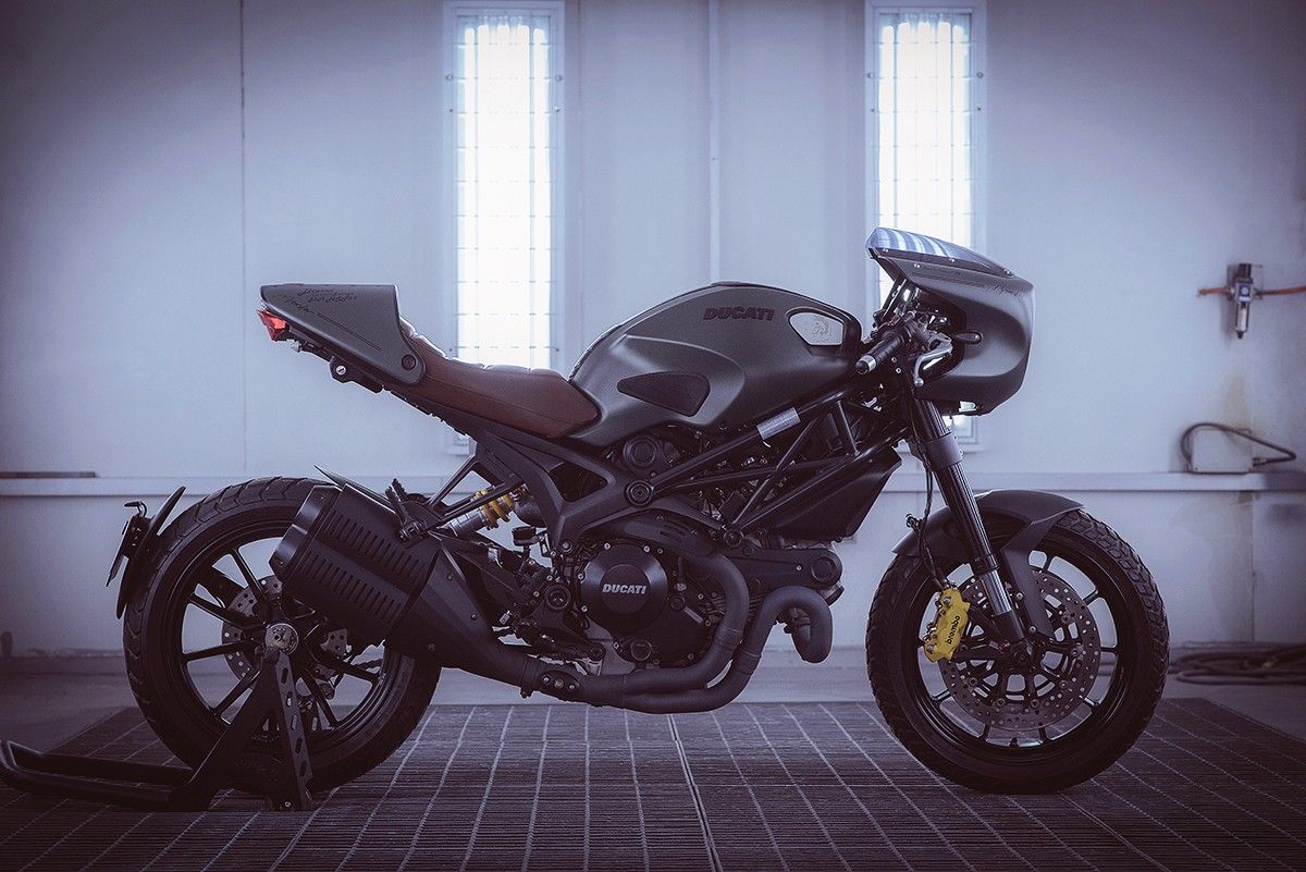 Ducati-Monster-1100-EVO-Custom-By-Hong-Seungpyo