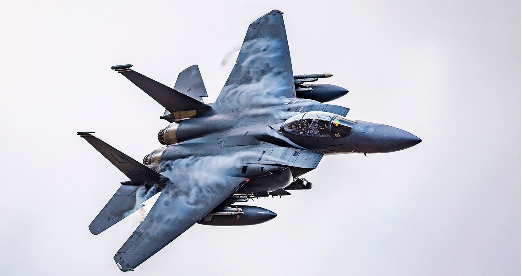 F-15 Eagle - High speed Maneuvers