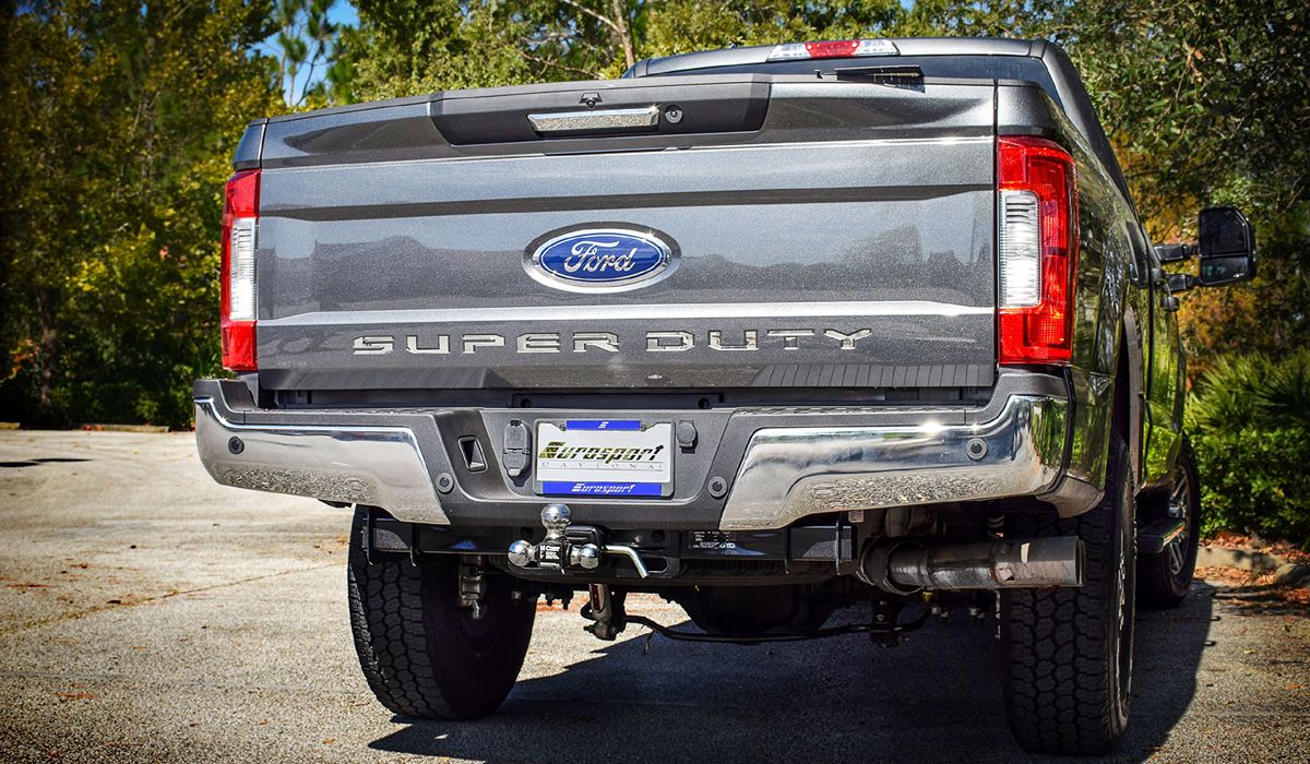 Ford Super Duty Pickup Truck 