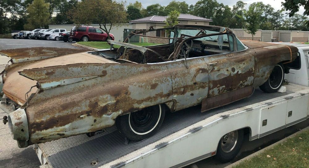 1959 Cadillac DeVille Barn Find Has Been Under Wraps For 40 Years