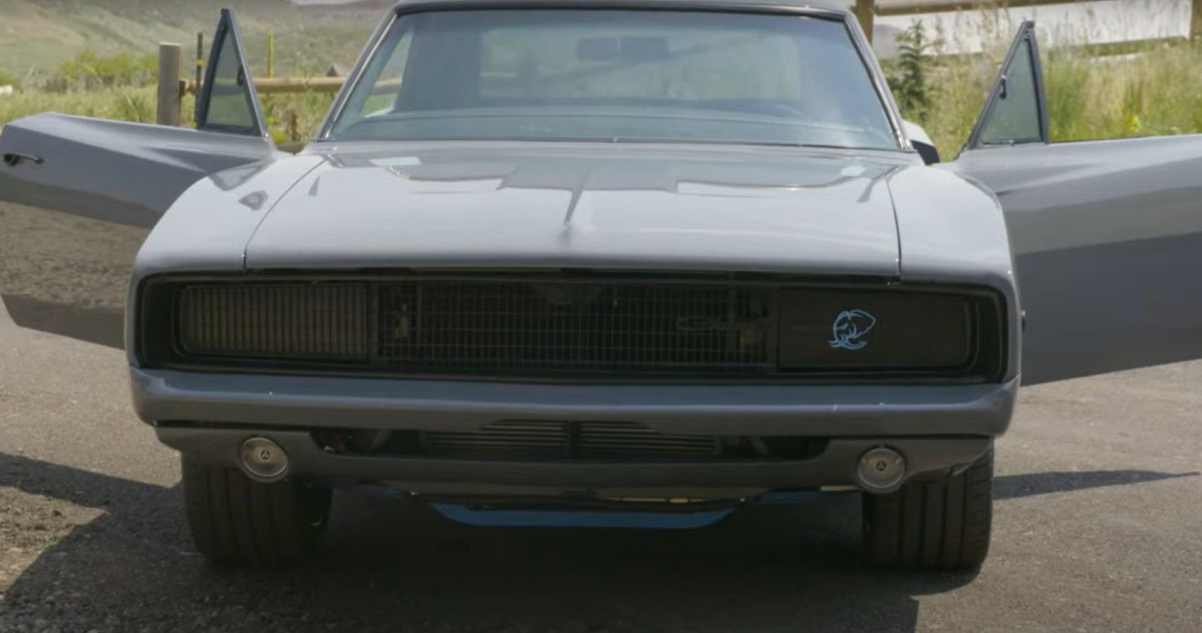 Here's How Much This 1968 Dodge Charger Costs Now That It’s Hellephant ...