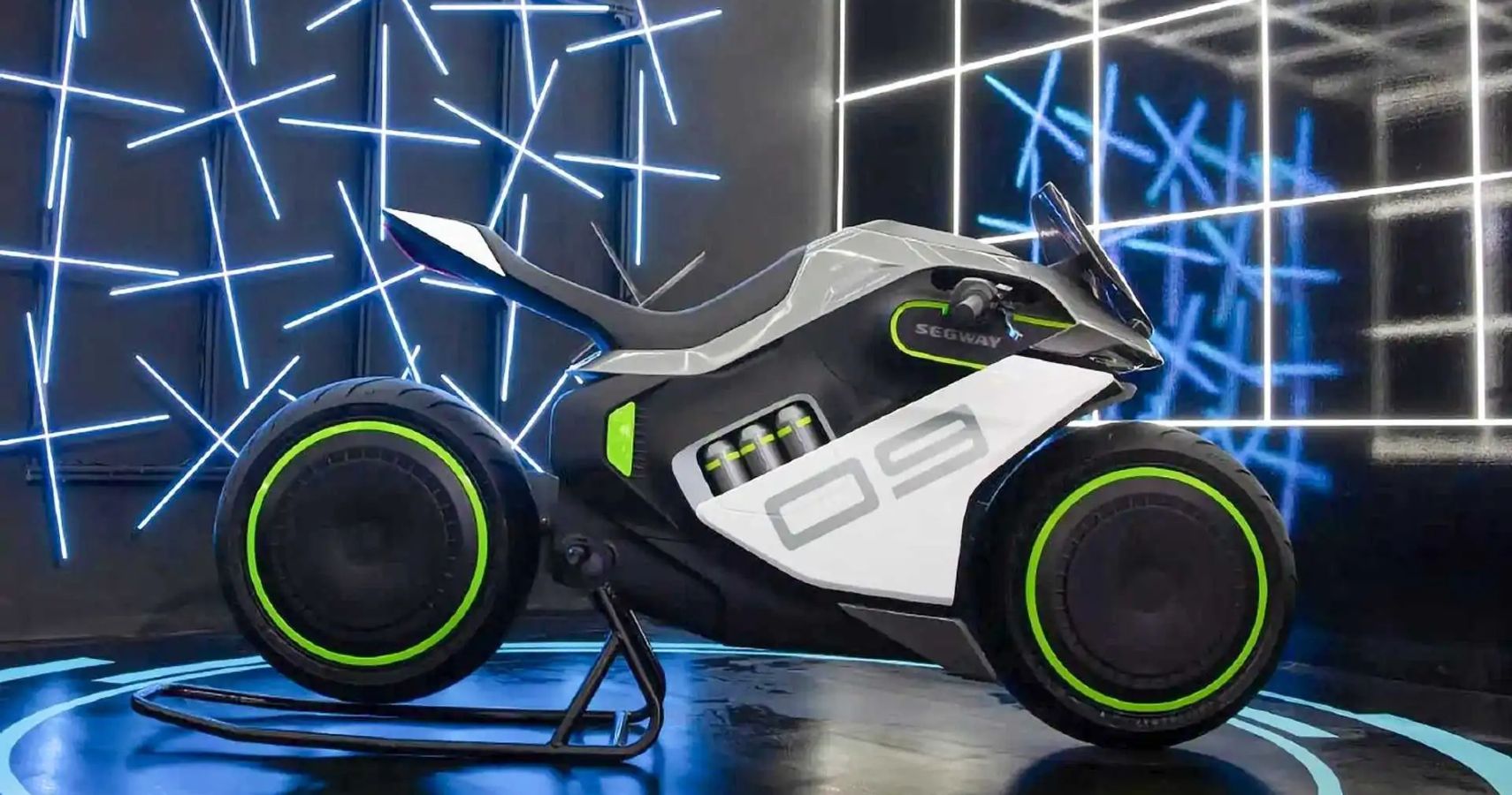 Segway's Apex H2 Electric-Hydrogen Hybrid Motorcycle
