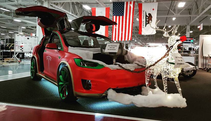 10 Cool Easter Eggs Tesla Has Put In Its Cars