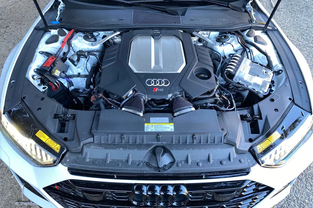 The 2021 Audi RS7's Engine