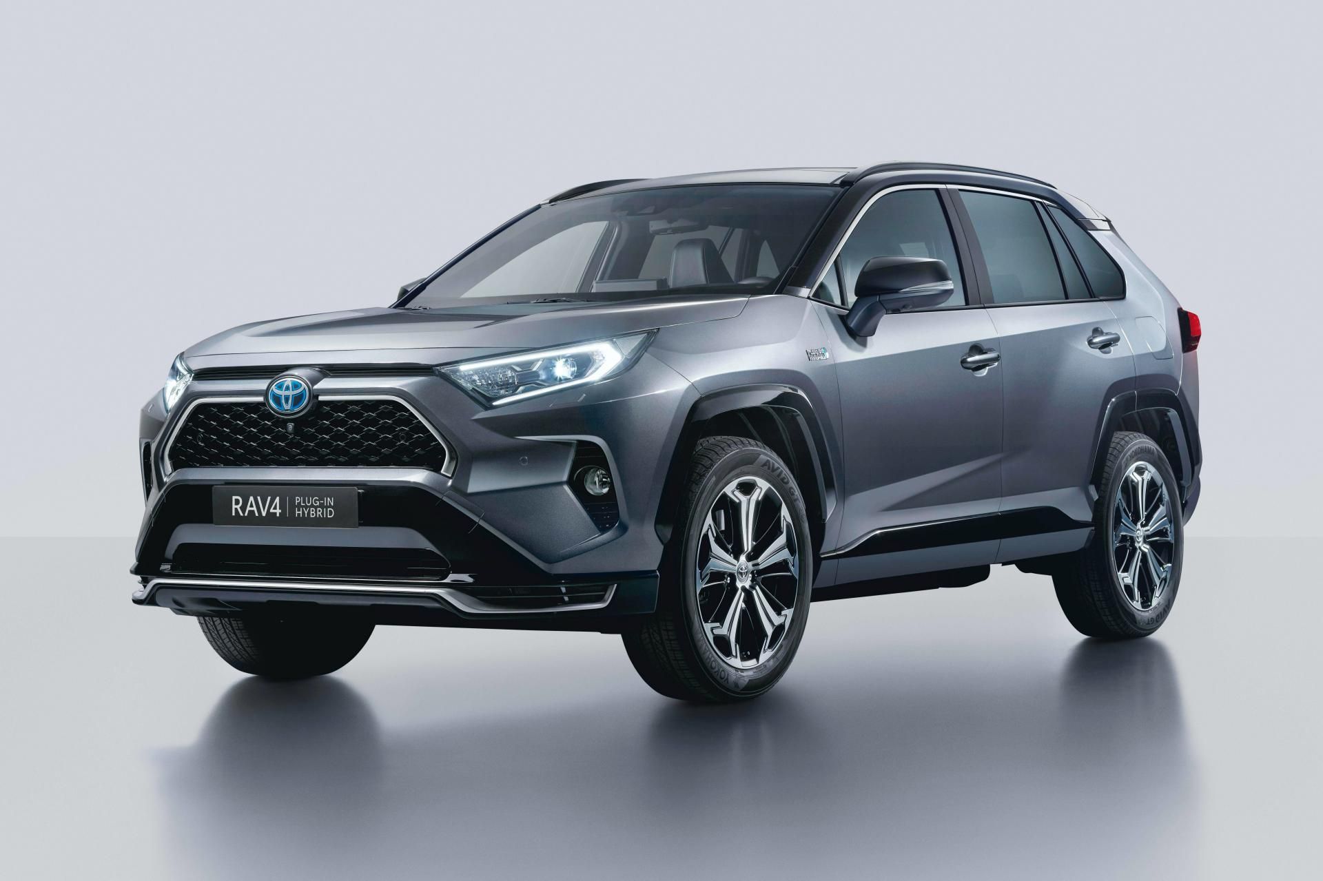 Best plug in store hybrid 2020 suv