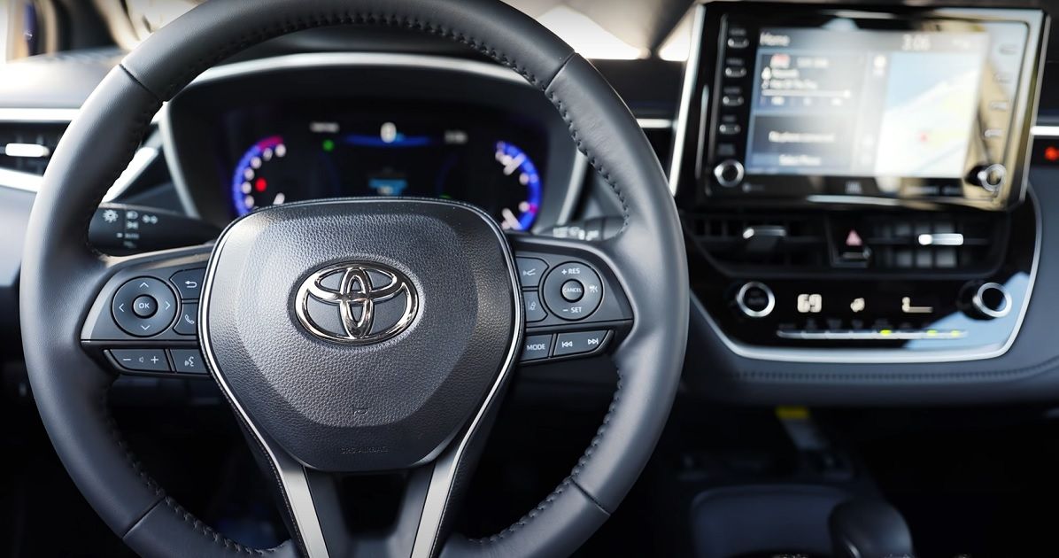 Here's What We Love About The 2021 Toyota Corolla XSE