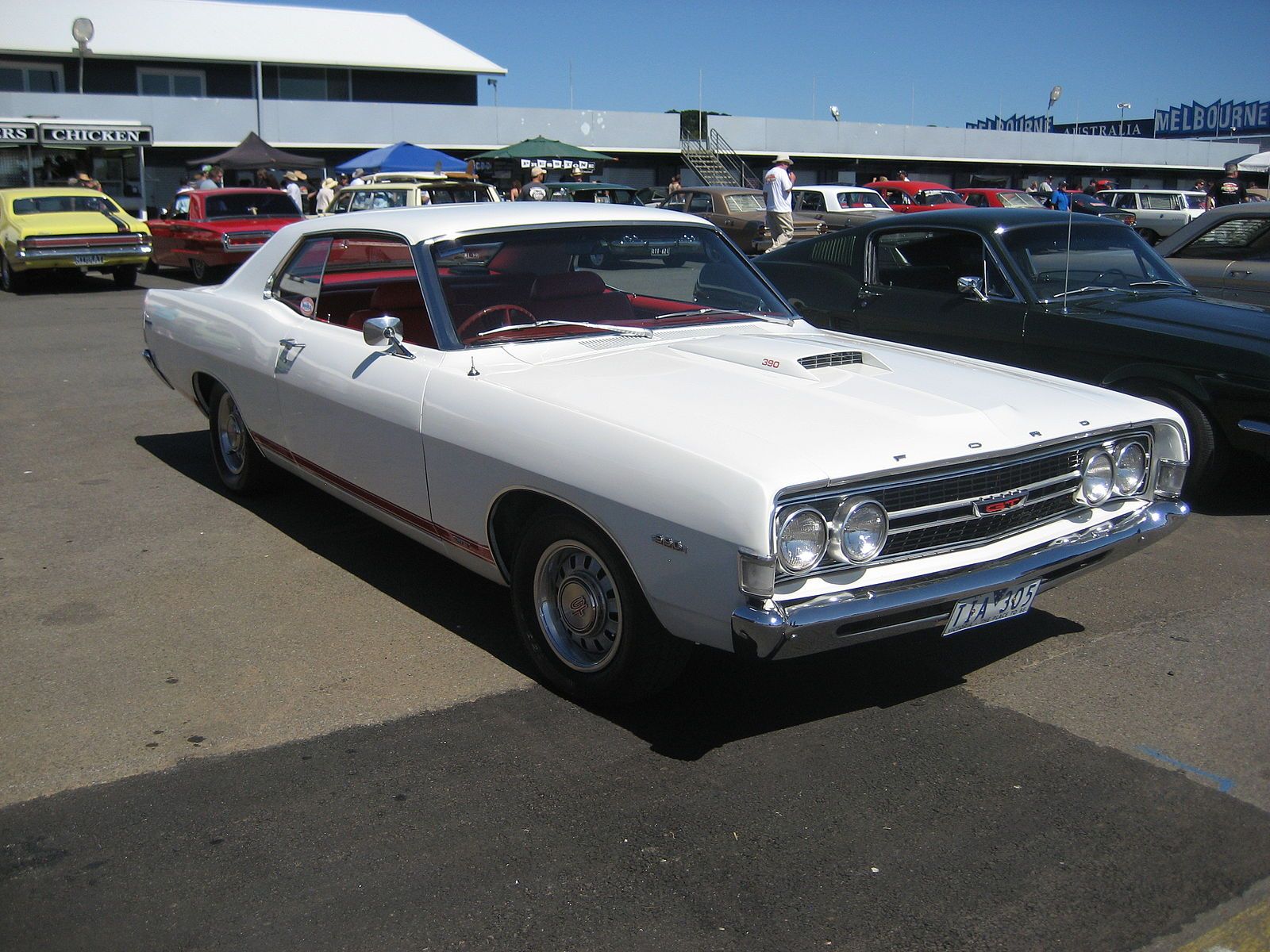 1600px-1968_Ford_Torino_GT_Hardtop