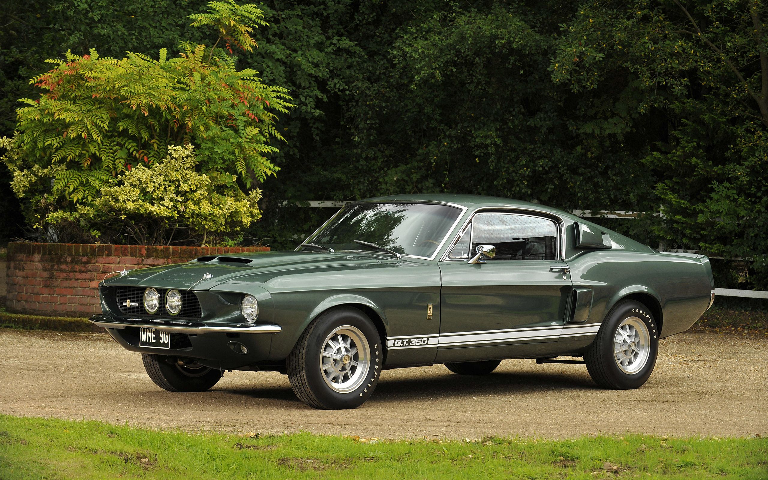 1967-Shelby-GT350-001-1600