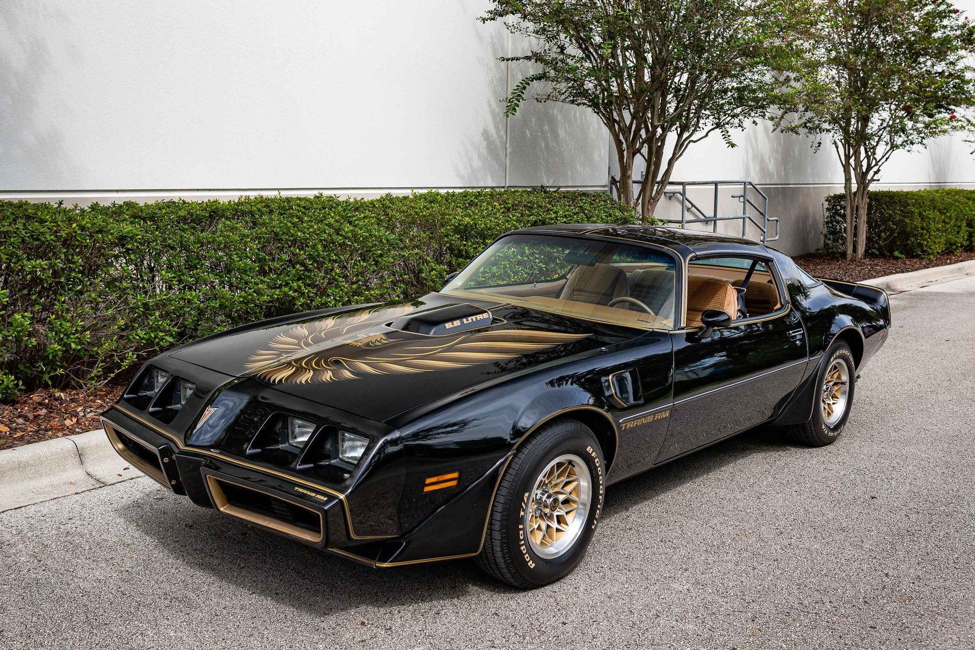 1979-pontiac-trans-am-via-Orlando-Classic-Cars