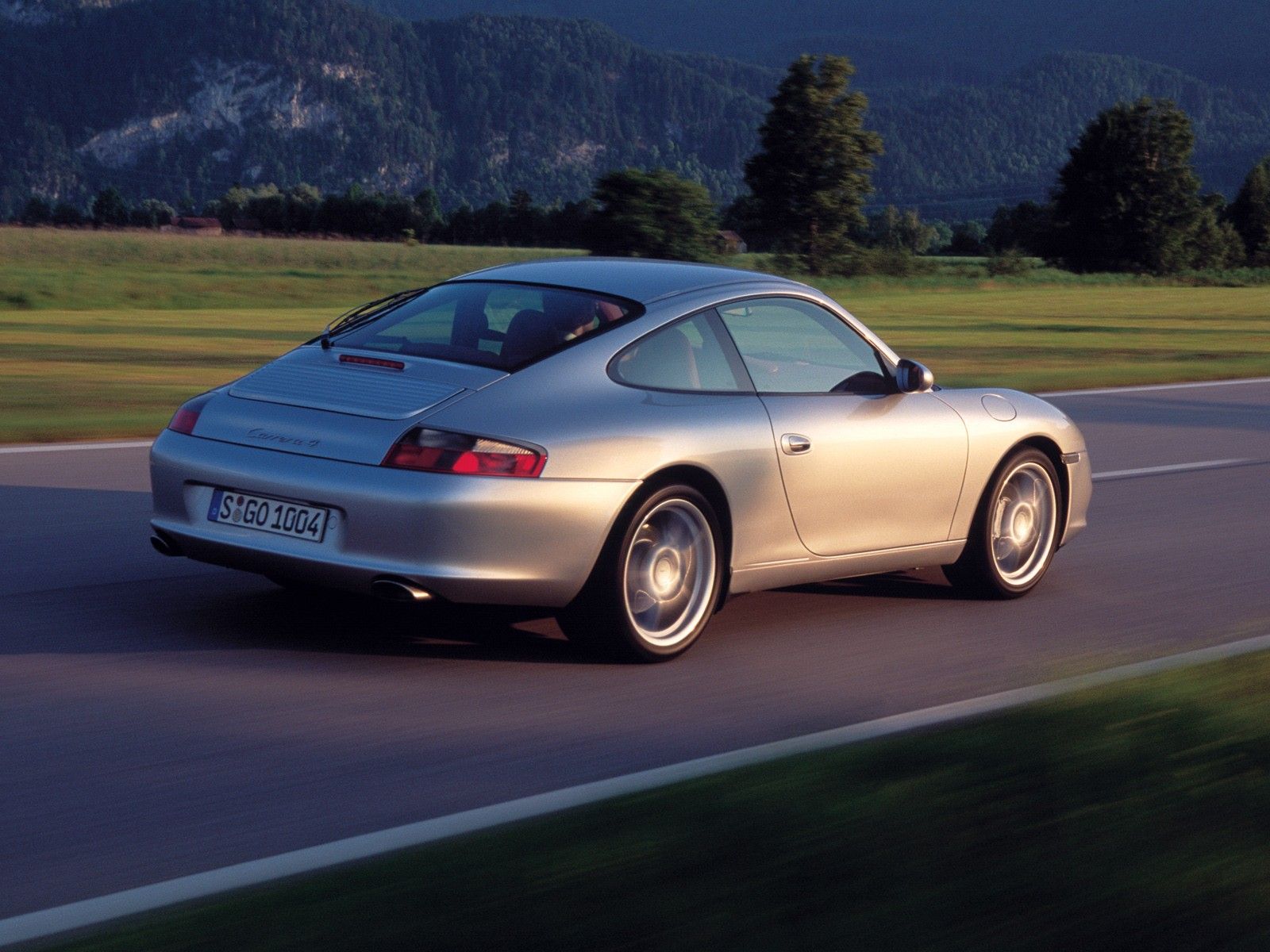 1998-2003 Porsche 911 Carrera 4 996 