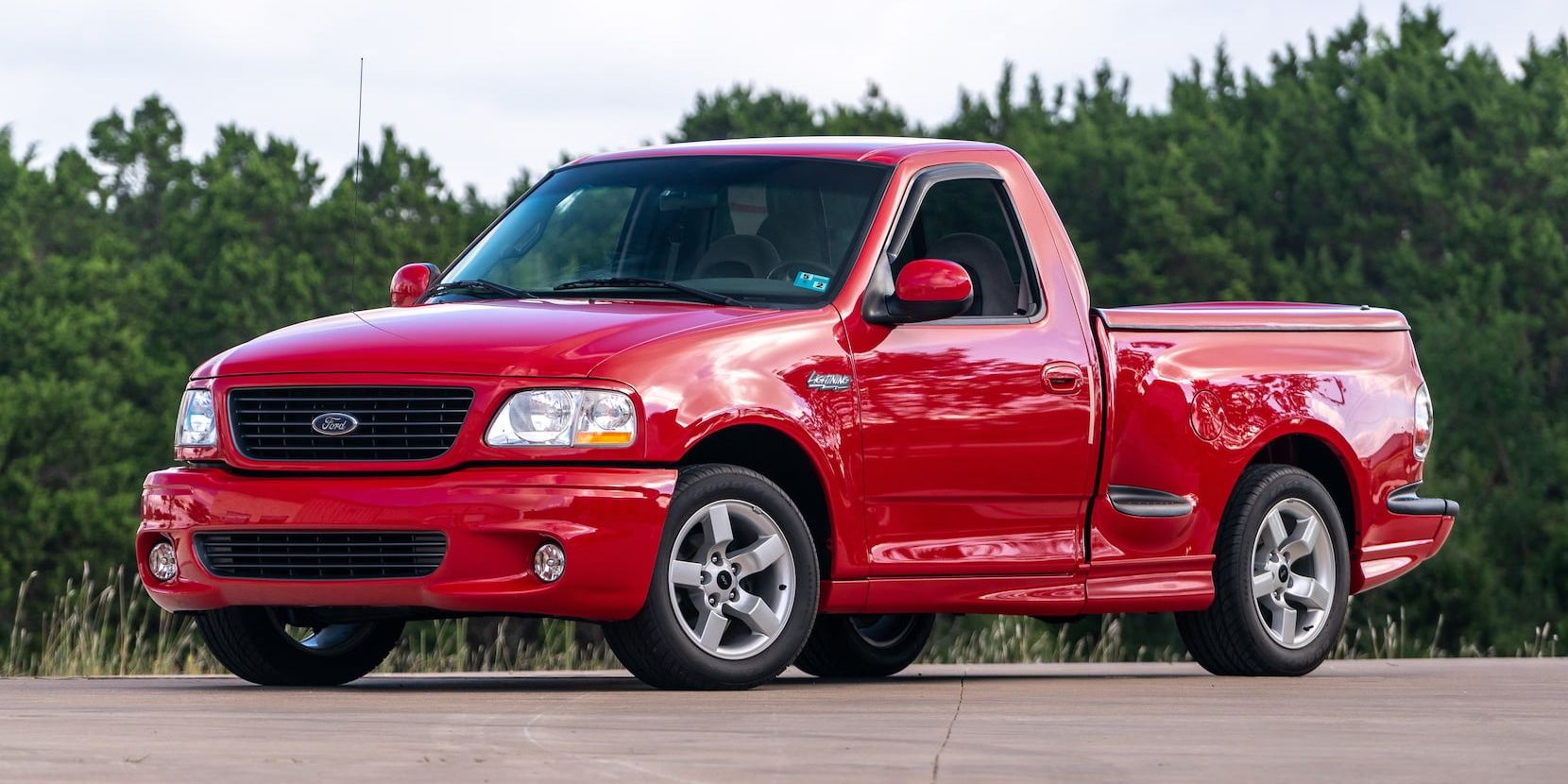 5 Reasons Why We Love The 2nd Gen Ford F-150 Lightning (5 Reasons Why ...