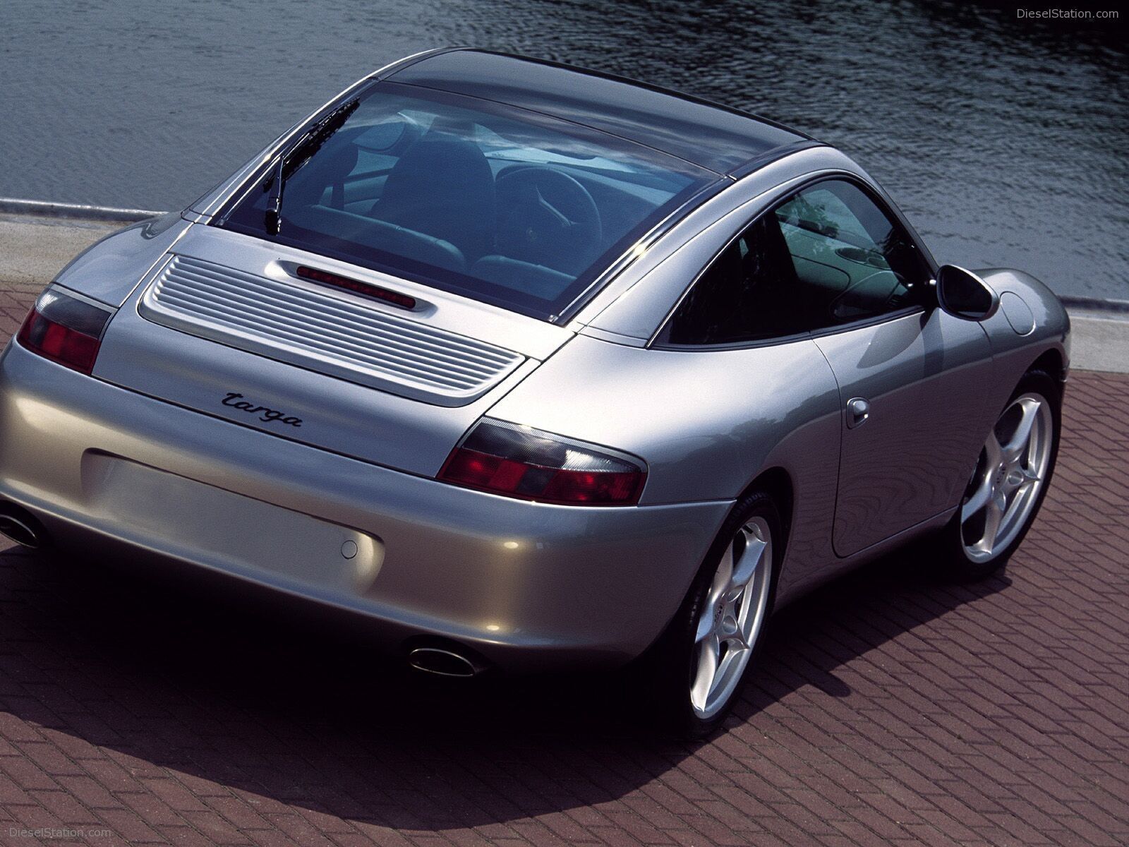 2002-2004 Porsche 911 Targa 996
