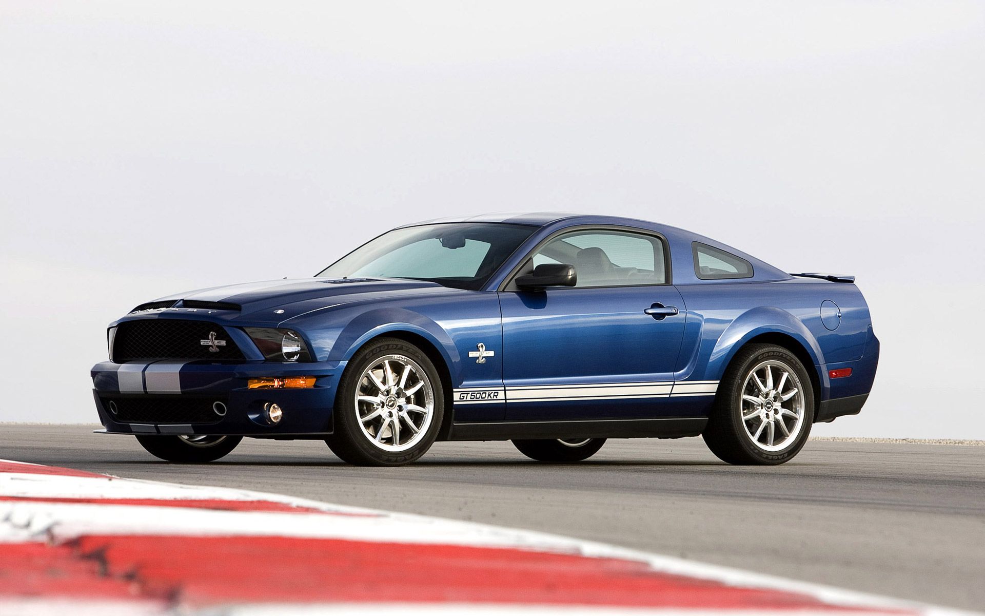 2008-Ford-Shelby-Mustang-GT500KR-005-1200