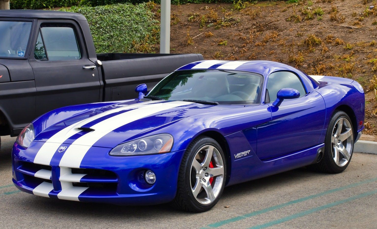 2010 Viper SRT,