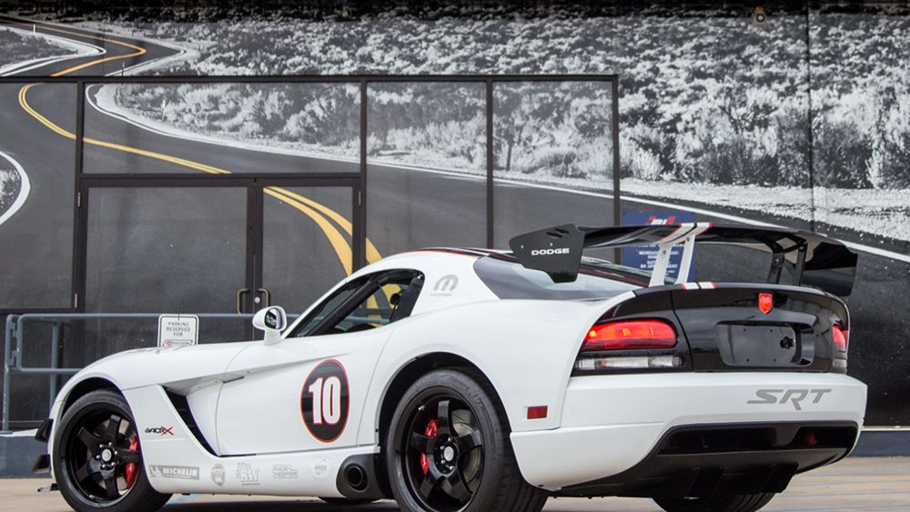 2010-dodge-viper-acr-x-03