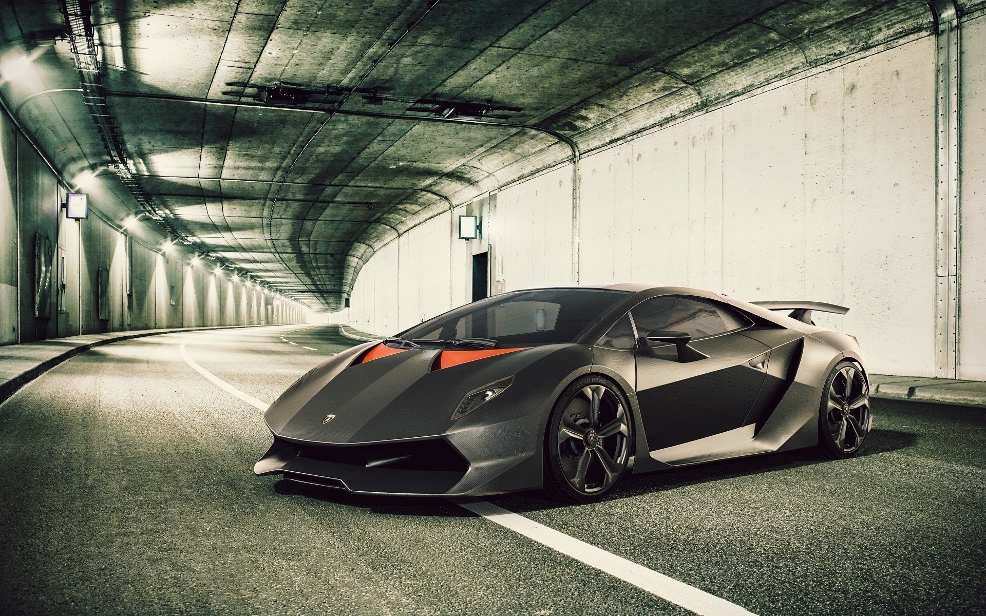 Lamborghini Sesto Elemento Front Quarter View In tunnel