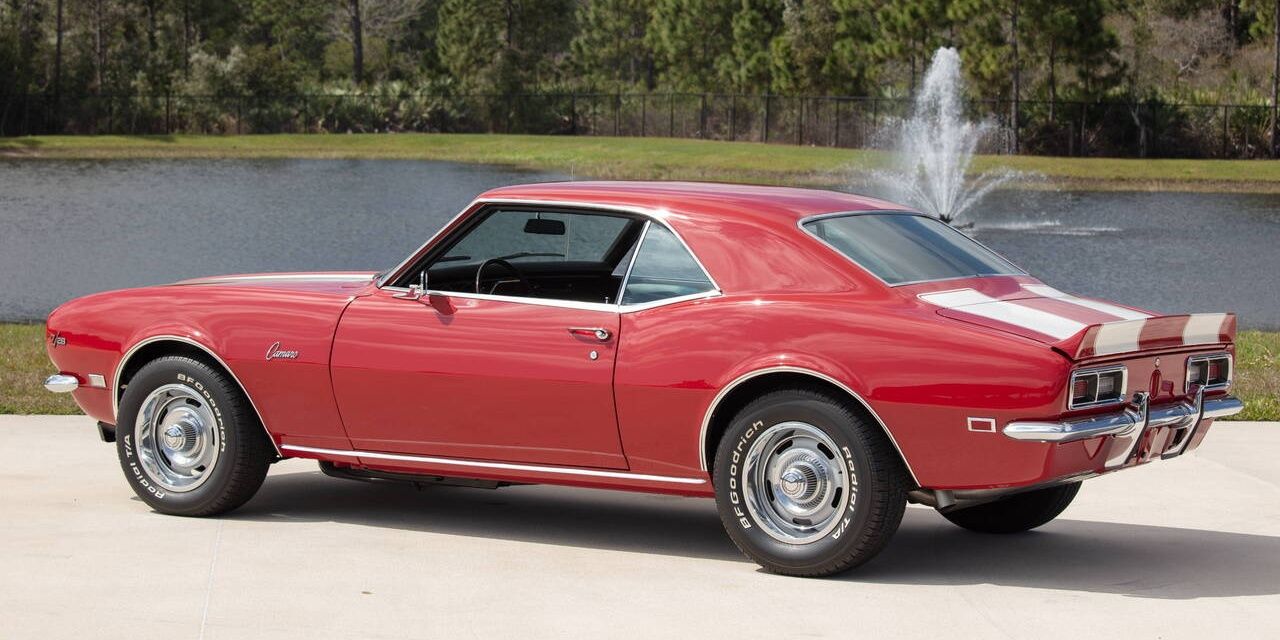 5 Most Badass Ford Mustangs Of The 60s (and 5 Badass 1960s Chevy Camaros)