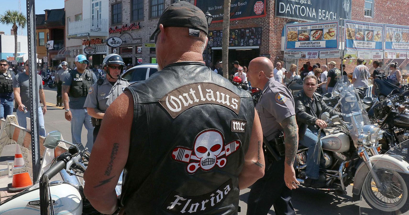 10 Ridiculous Rules American Motorcycle Clubs Still Follow