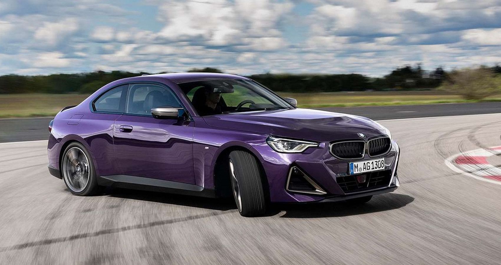 2021 Infiniti Q60's Red Sport 400 Delivers Old-School Roar, With