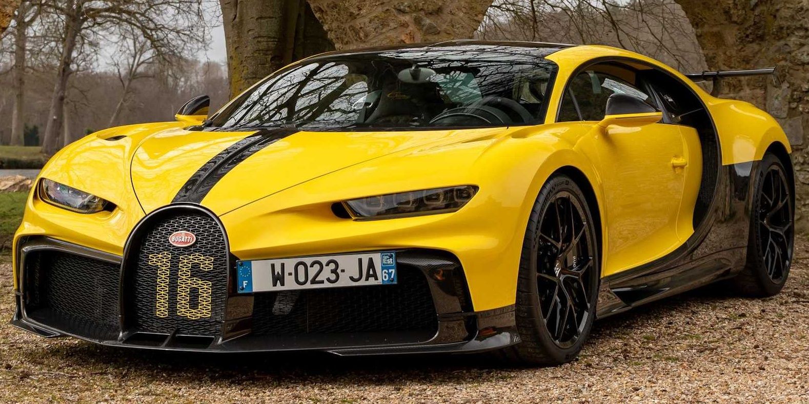 Check The Spec: Bugatti Chiron Pur Sport in Jaune Molsheim Yellow with  Turquoise Carbon