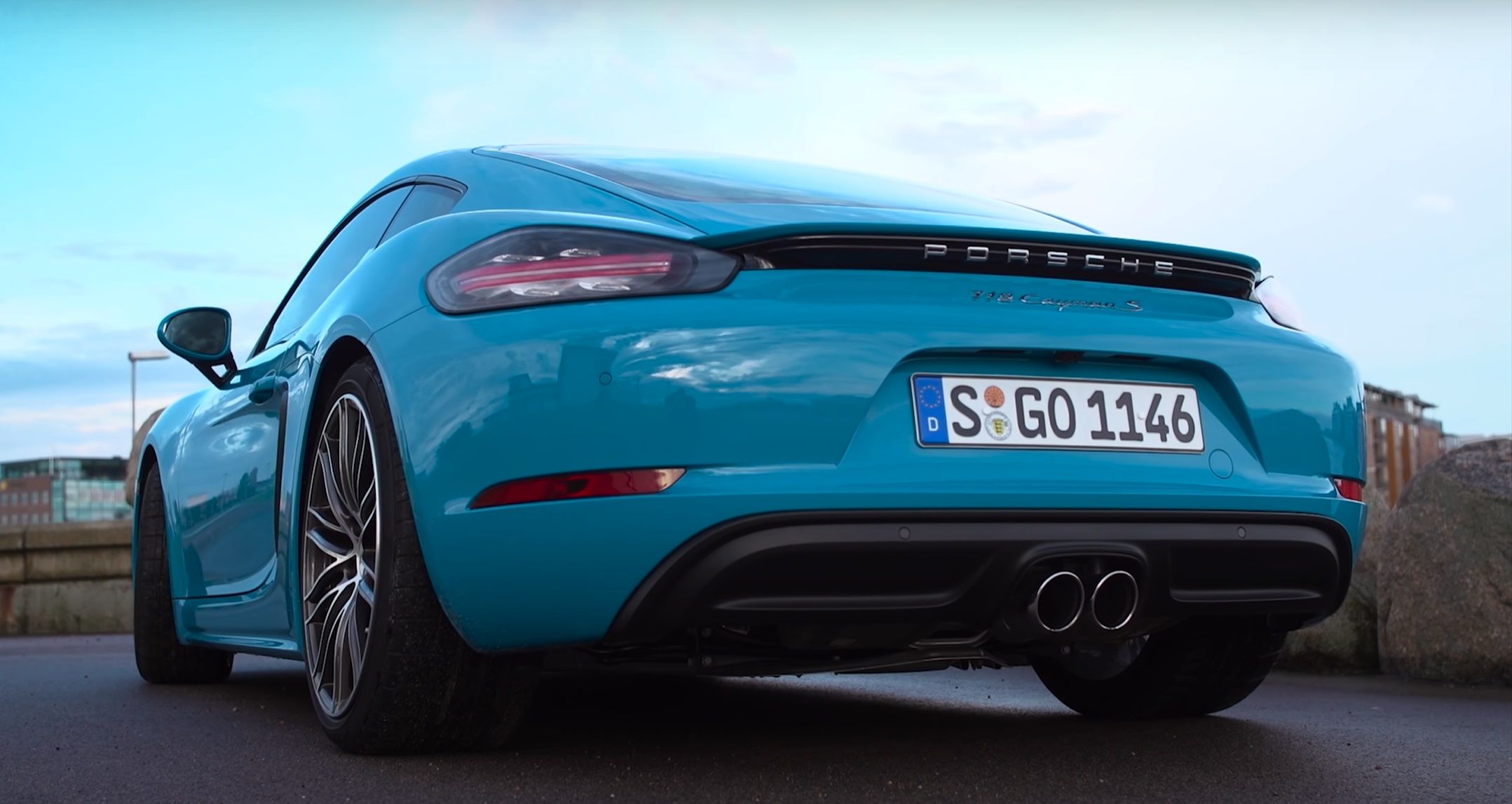 Here's What We Love About The 2022 Porsche 718 Cayman T