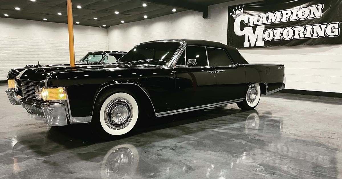 Kevin Durant’s 1960-69 Lincoln Continental
