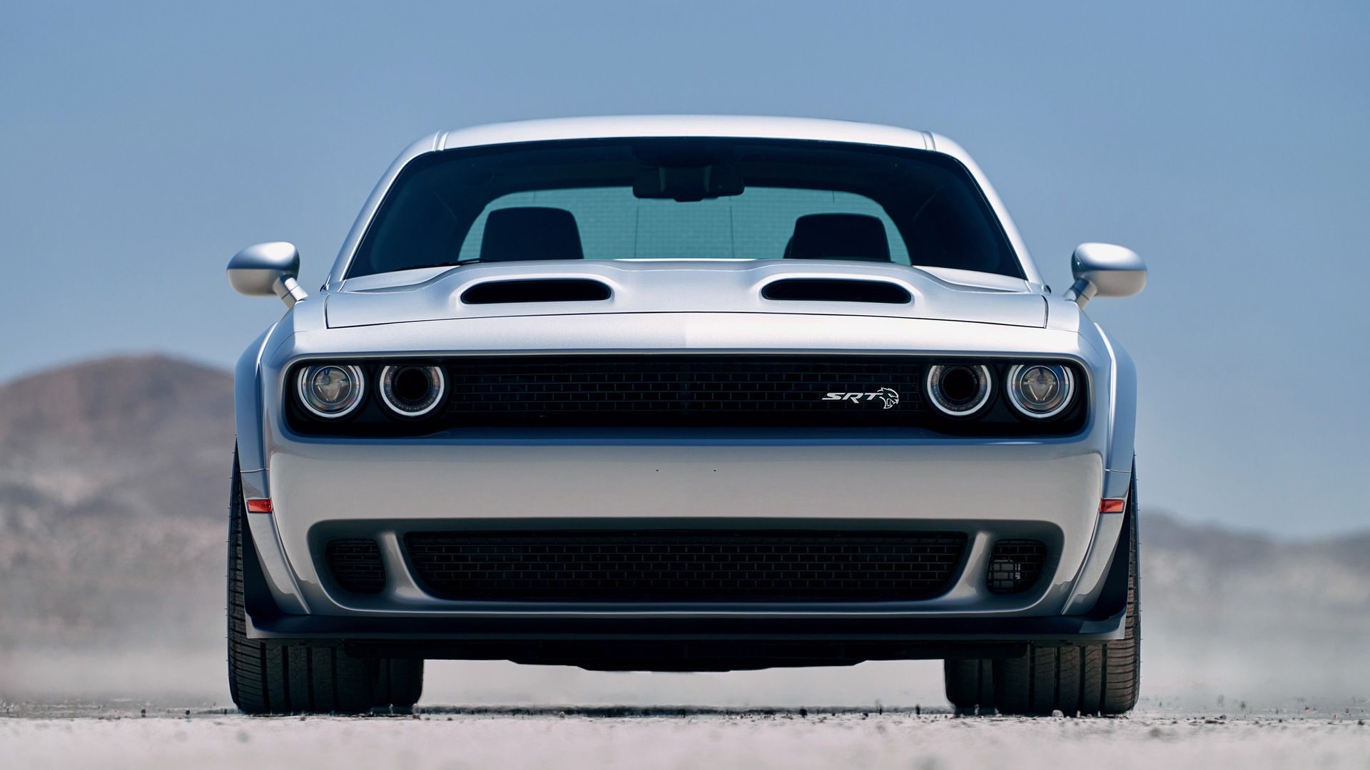 Power Hungry: Battle Between Chrysler 300 And Dodge Challenger SRT ...