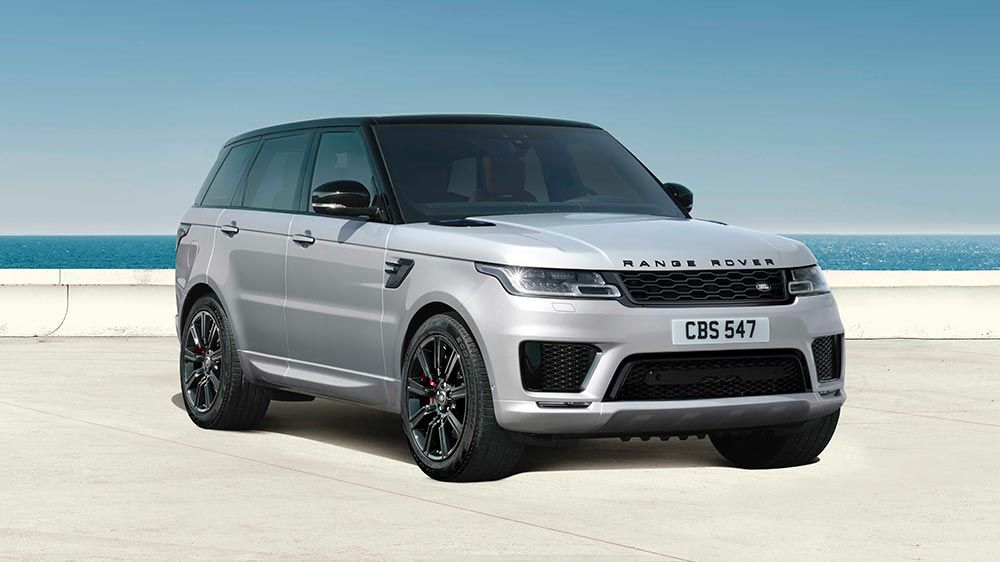 The HST trim of the 2022 Range Rover Sport.