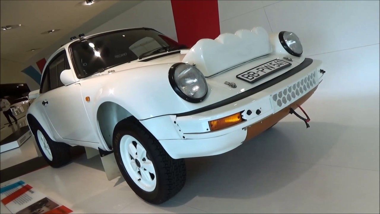 Porsche 953