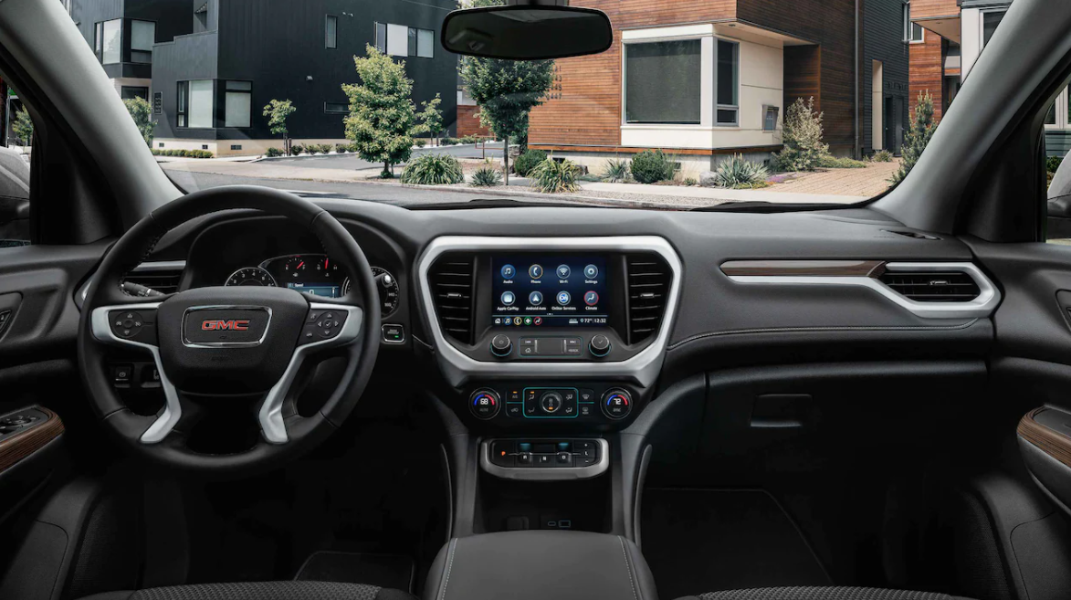 The 2021 GMC Acadia Inotainment System