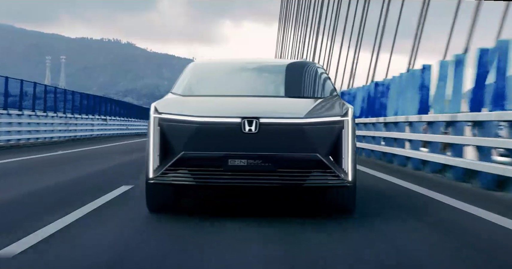 Honda e:N SUV Concept front view