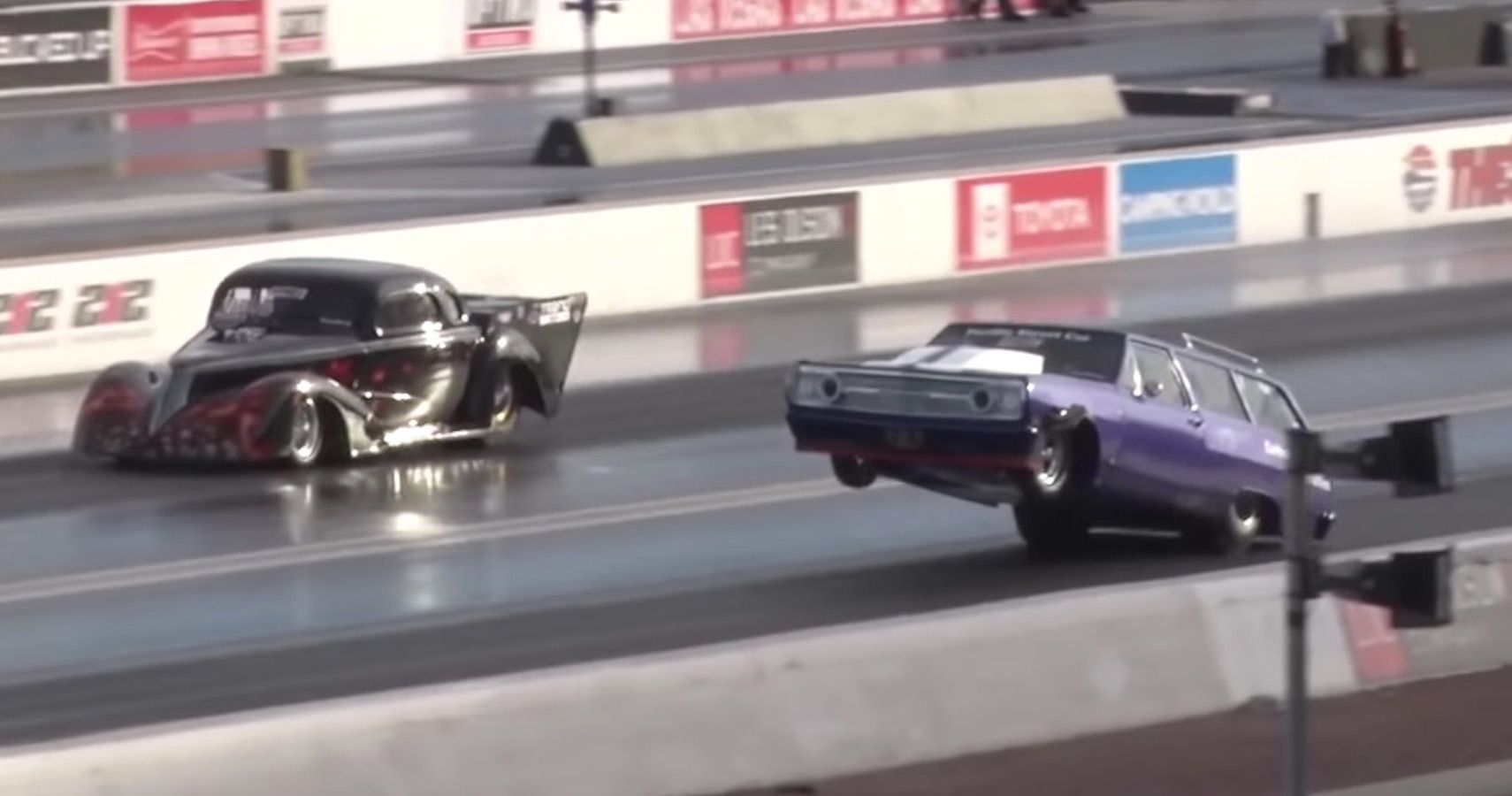 Rare WheeliePopping Chevelle Malibu Rips On The Strip