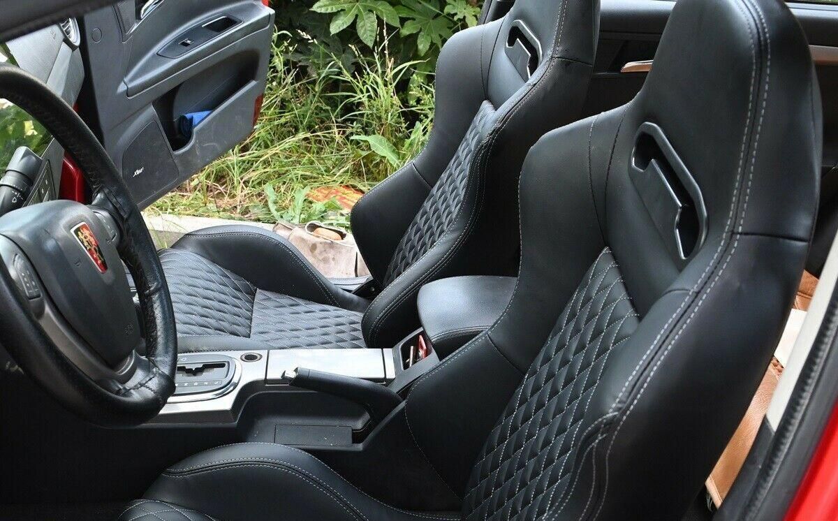 How Car Enthusiasts Can Find The Right Racing Seats On eBay Motors