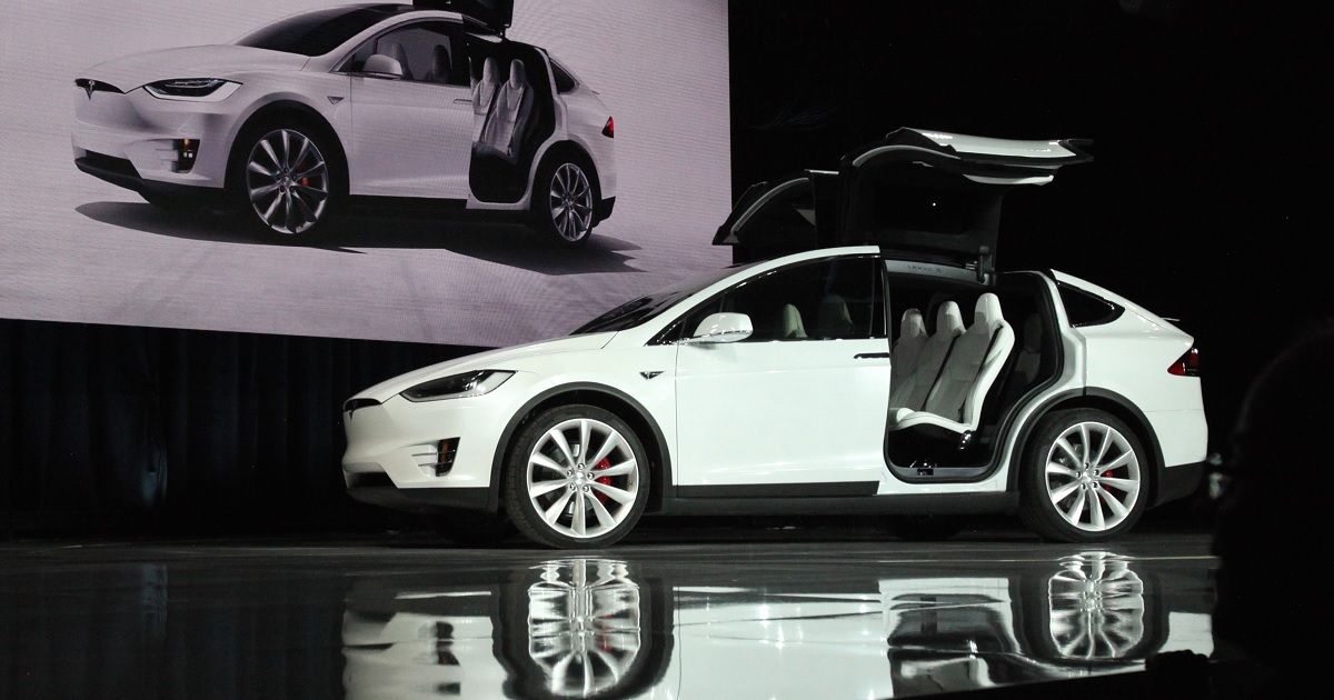White 2015 Tesla Model X 