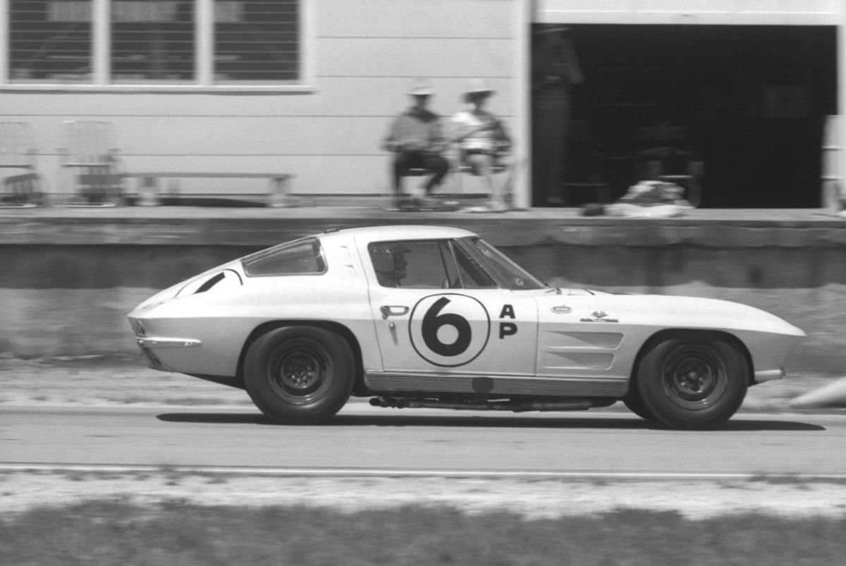 The 1963 Corvette 706.