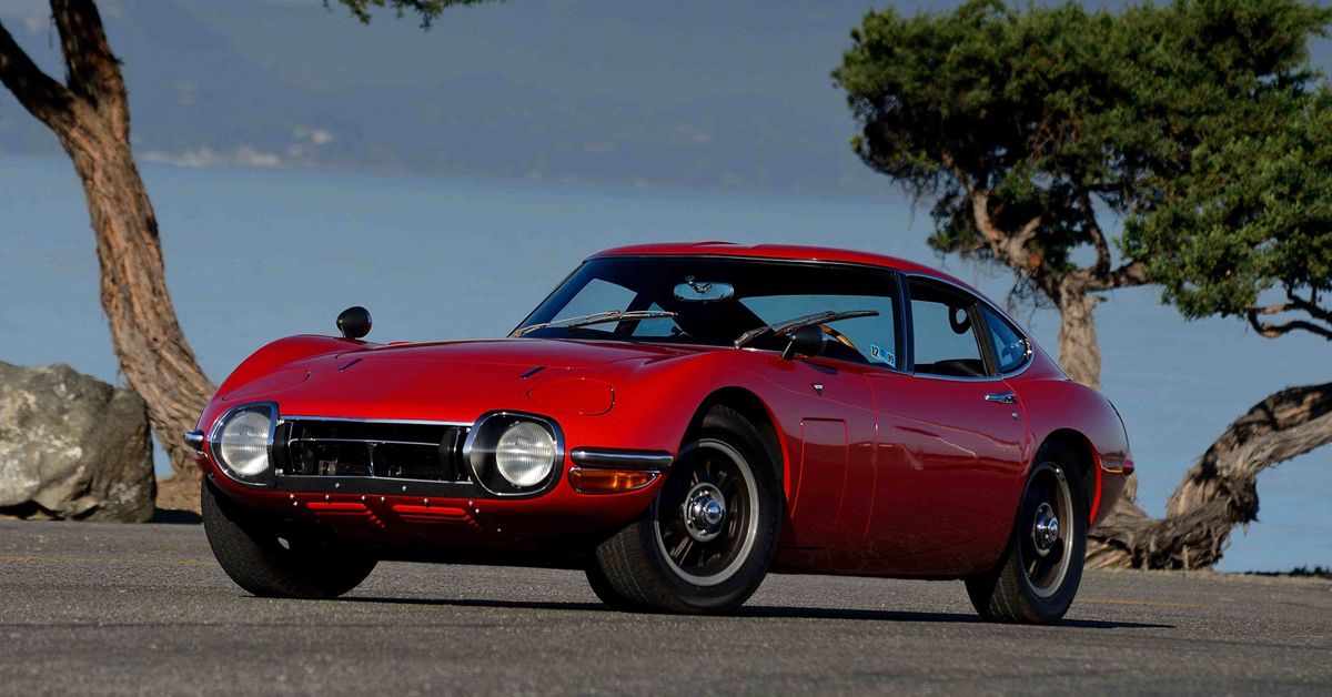 1967 Toyota 2000GT Expensive JDM Sports Car