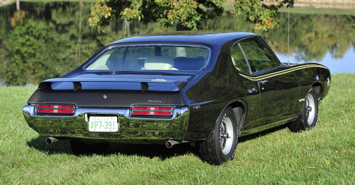 1969 Pontiac GTO Judge Ram Air IV Classic American Muscle Car