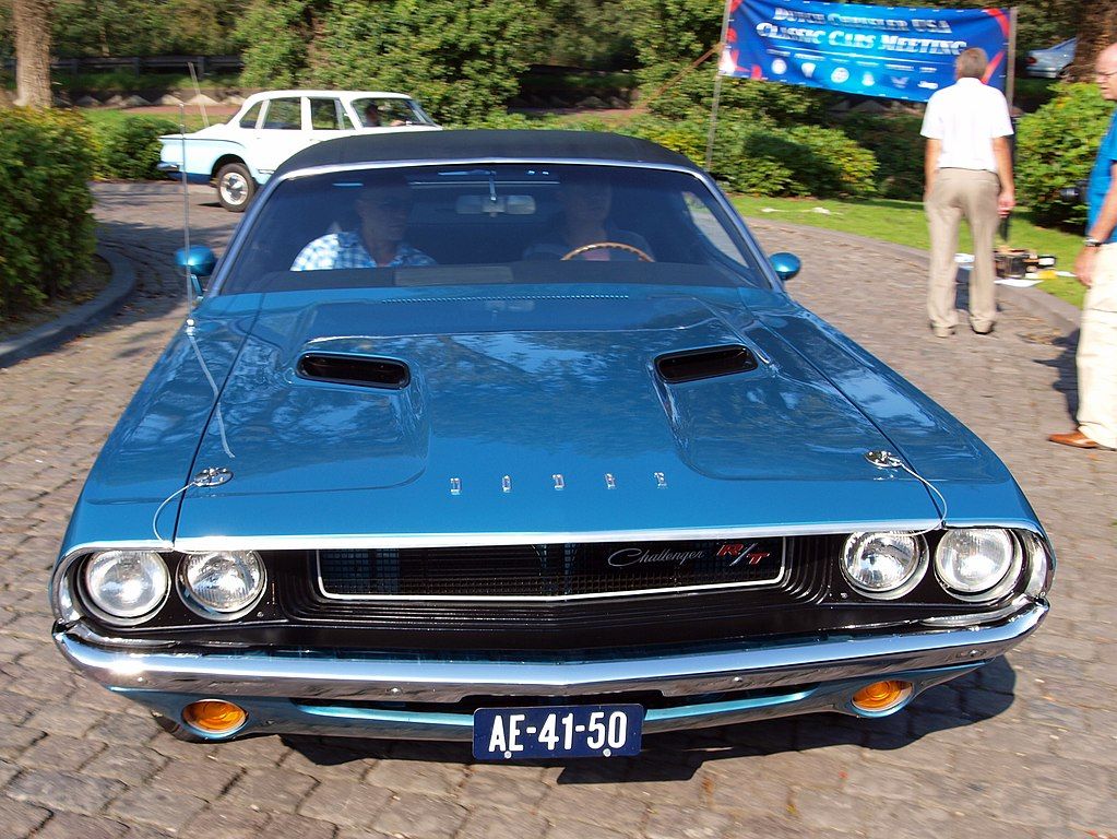 1970 Dodge Challenger competition