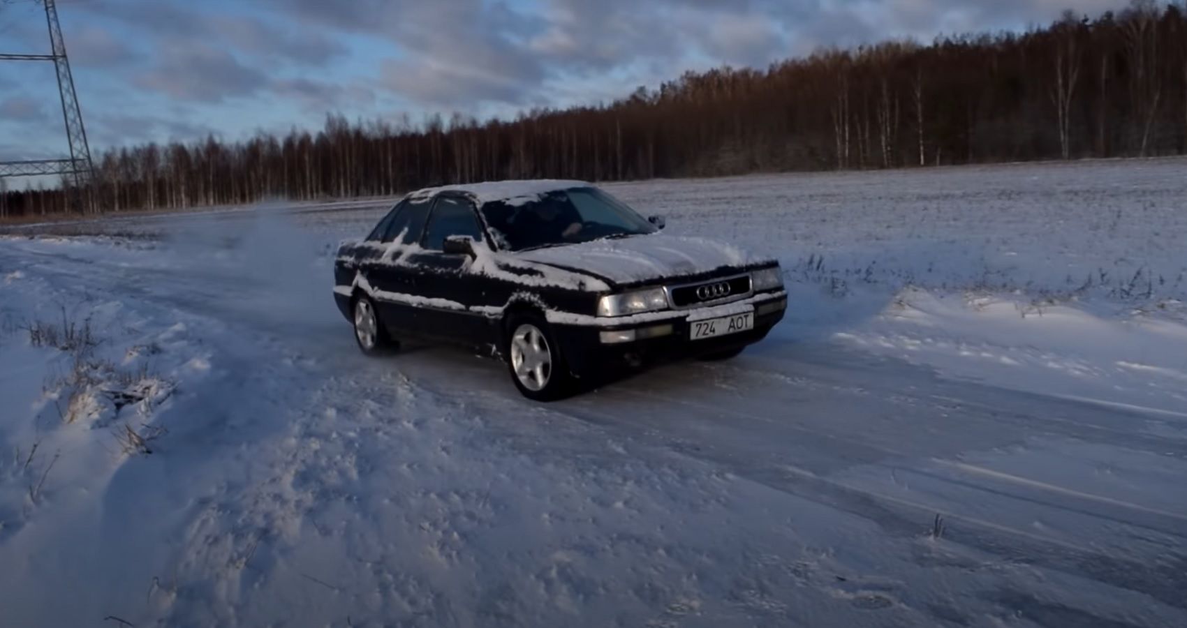 1990 Audi 90 Quattro in the snow